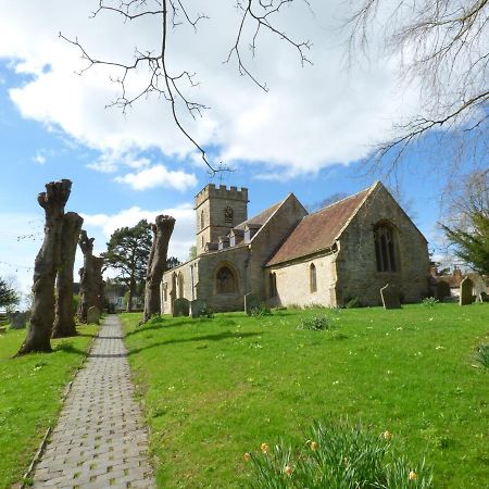 Pebworth Cottage Exterior photo