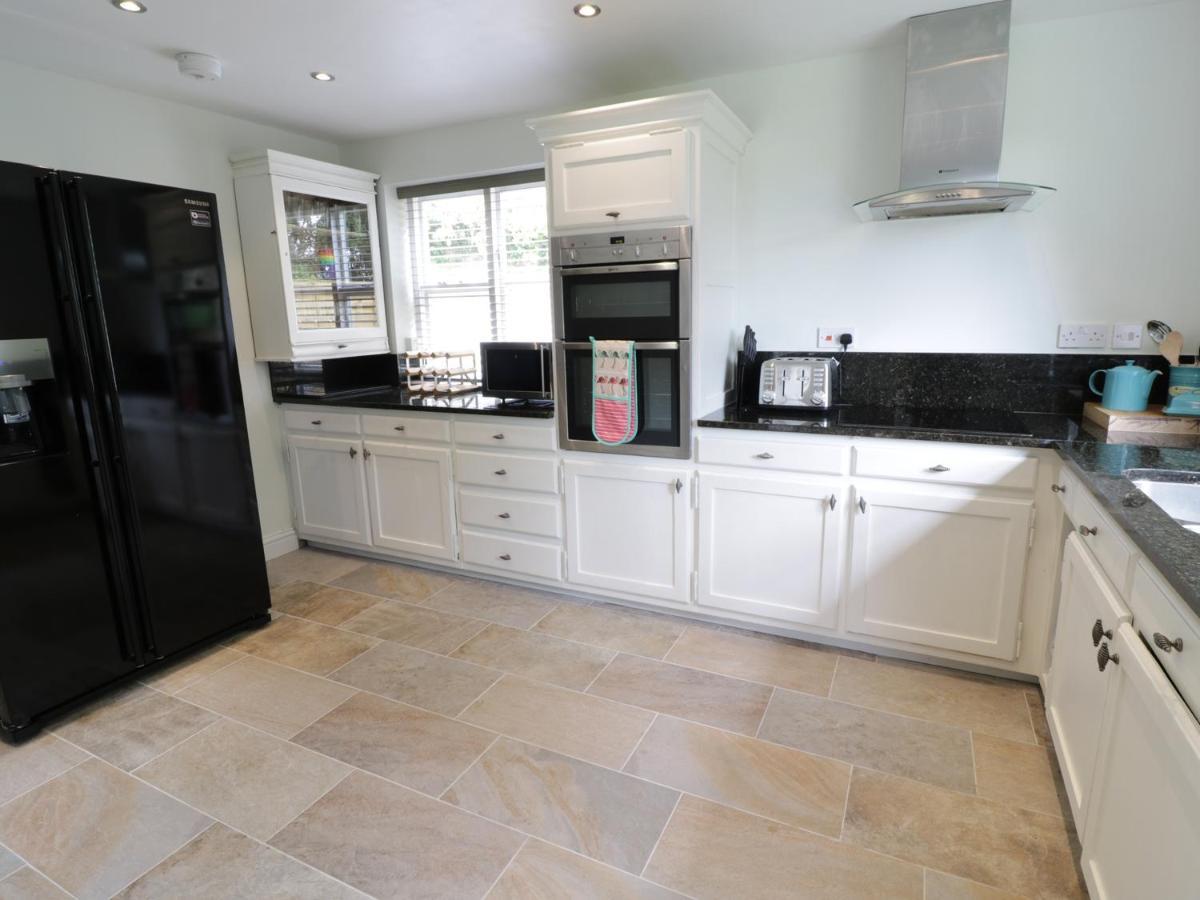Pebworth Cottage Exterior photo